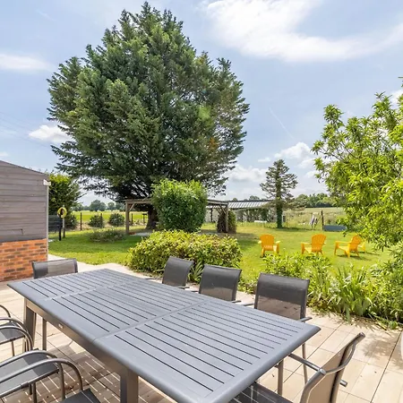 Maison Spacieuse Avec Spa, Salle De Jeux, Proche Angers - Ideal Familles Et Pros ! - Fr-1-622-59 Holiday home Chaze-sur-Argos