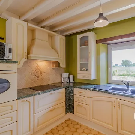 Maison Spacieuse Avec Spa, Salle De Jeux, Proche Angers - Ideal Familles Et Pros ! - Fr-1-622-59 *